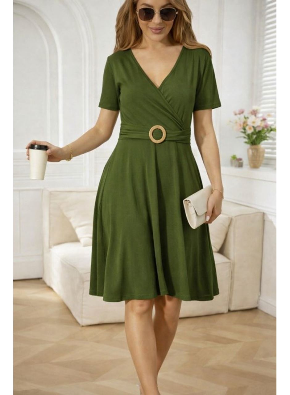 Kadın Kısa Kollu Kruvaze Yakalı önden Toka Detaylı Kısa Viskon Elbise