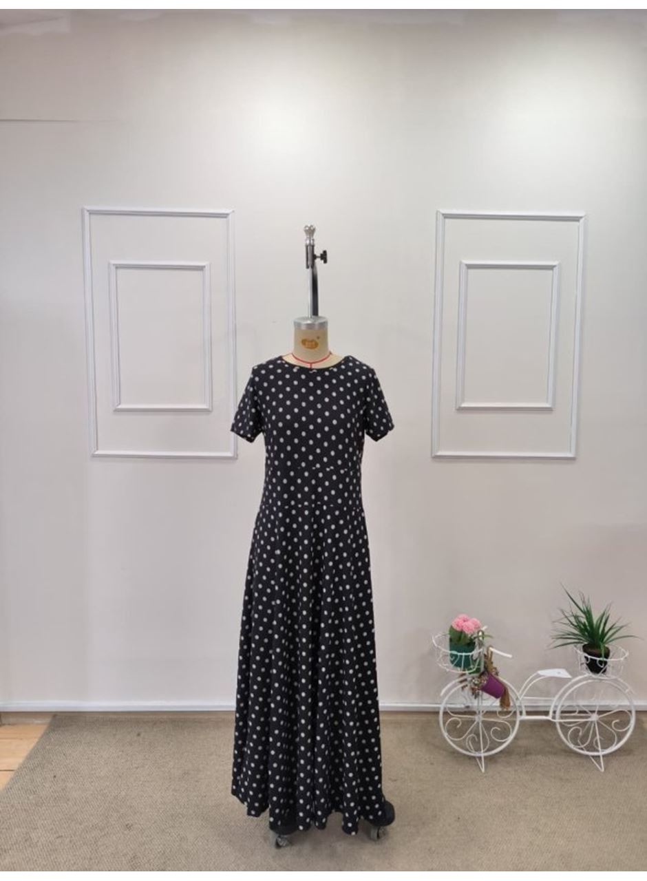 Kadın Kısa Kollu Bisiklet Yaka Puantiyeli Maksi örme Krep Elbise