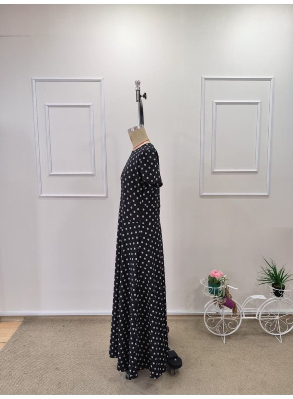 Kadın Kısa Kollu Bisiklet Yaka Puantiyeli Maksi örme Krep Elbise