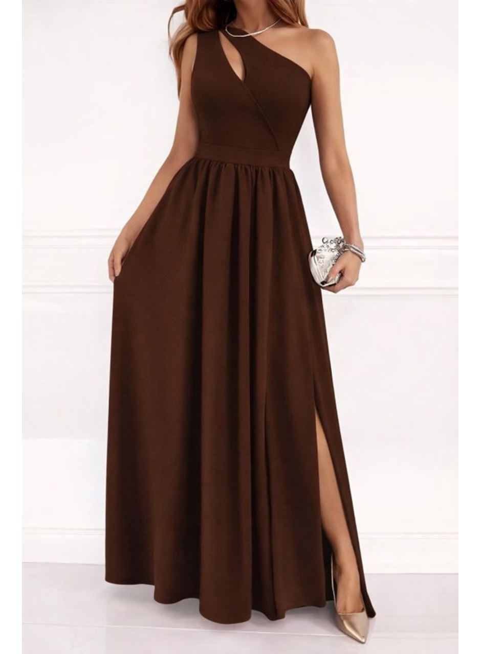 Kadın Omuzlardan Açık Asimetrik Yaka Detaylı Yırtmaçlı Maksi Boy Janjan Krep Elbise