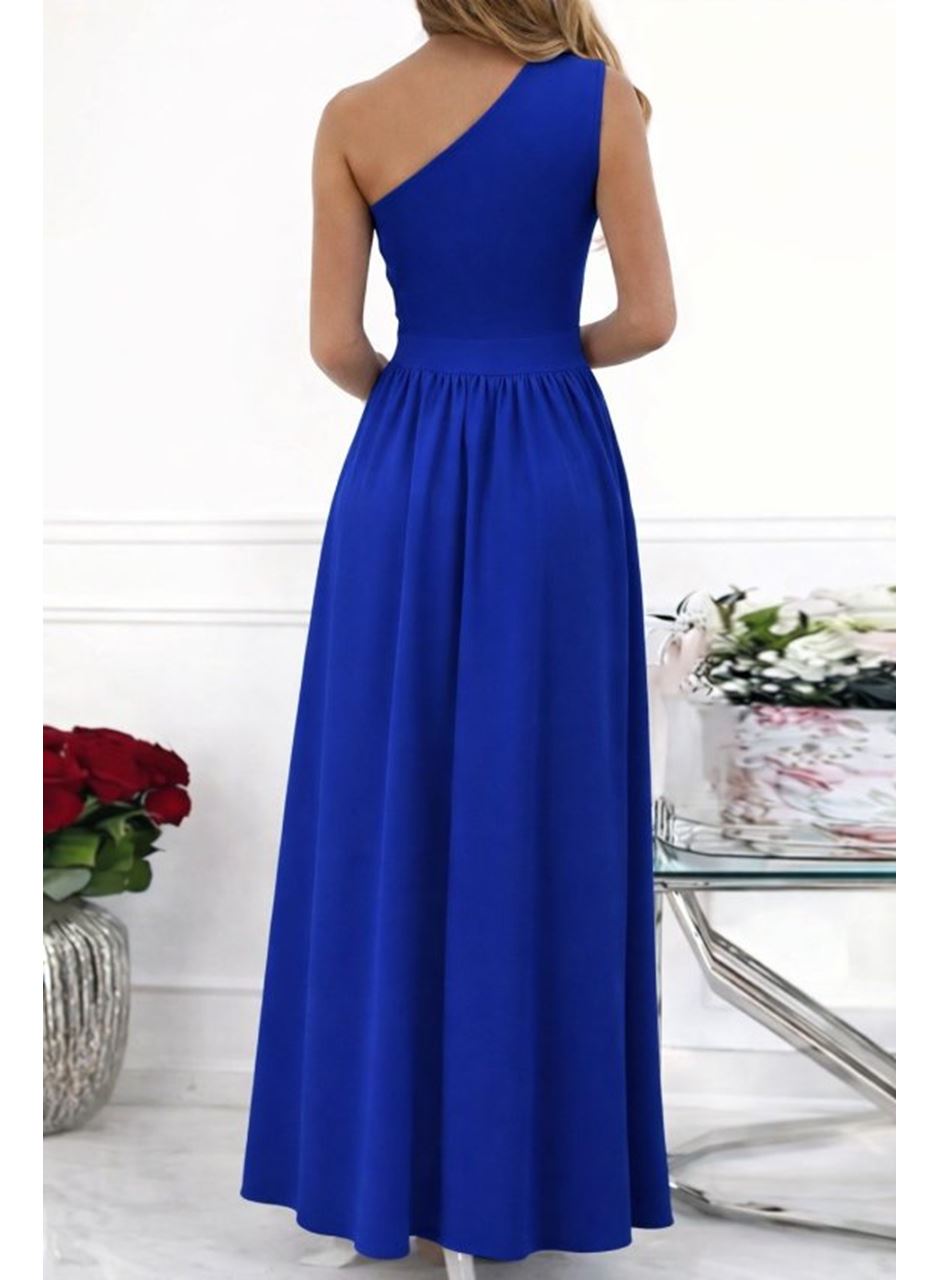 Kadın Omuzlardan Açık Asimetrik Yaka Detaylı Yırtmaçlı Maksi Boy Janjan Krep Elbise