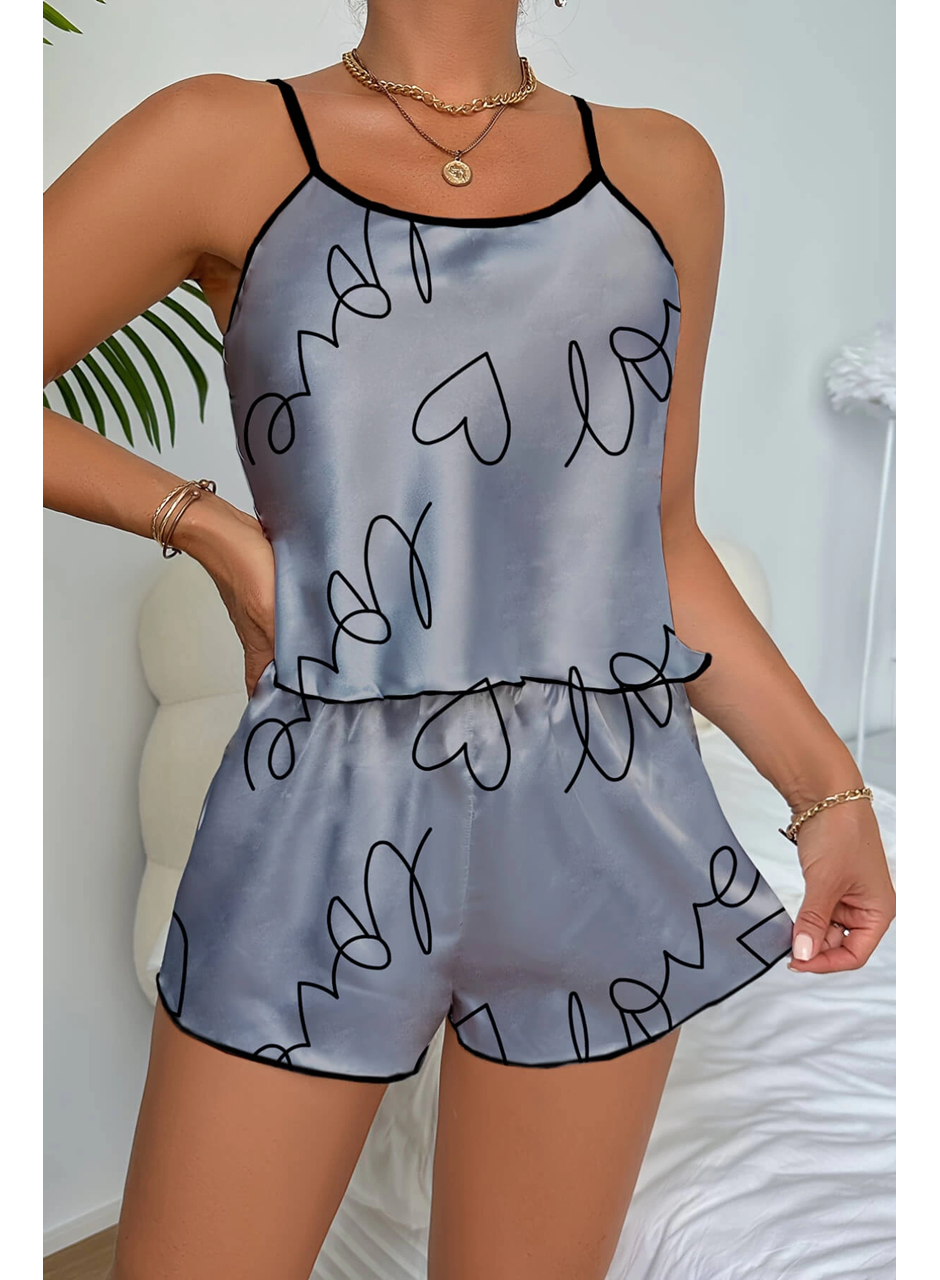 Love Baskılı Gri Saten Şortlu Gecelik Takım