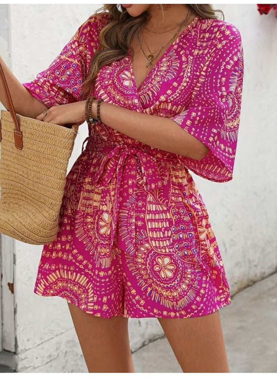 Kadın Kısa Kollu Kruvaze Yakalı Belden Kuşaklı Desenli Kısa Süprem Tulum