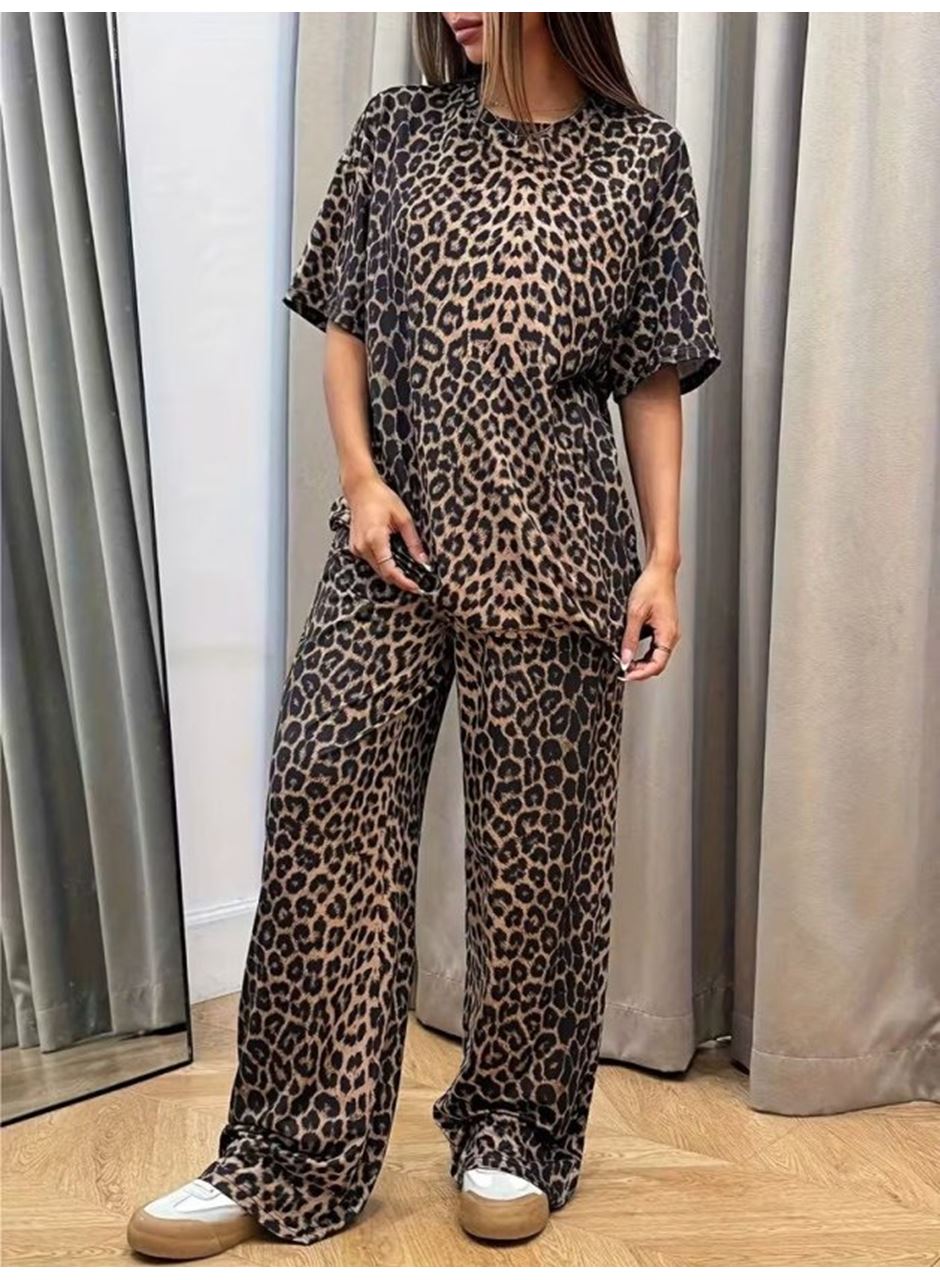 Kadın Kısa Kollu Bisiklet Yaka Iki Iplik Leopar Desenli Bluz Ve Pantolon Ikili Takım
