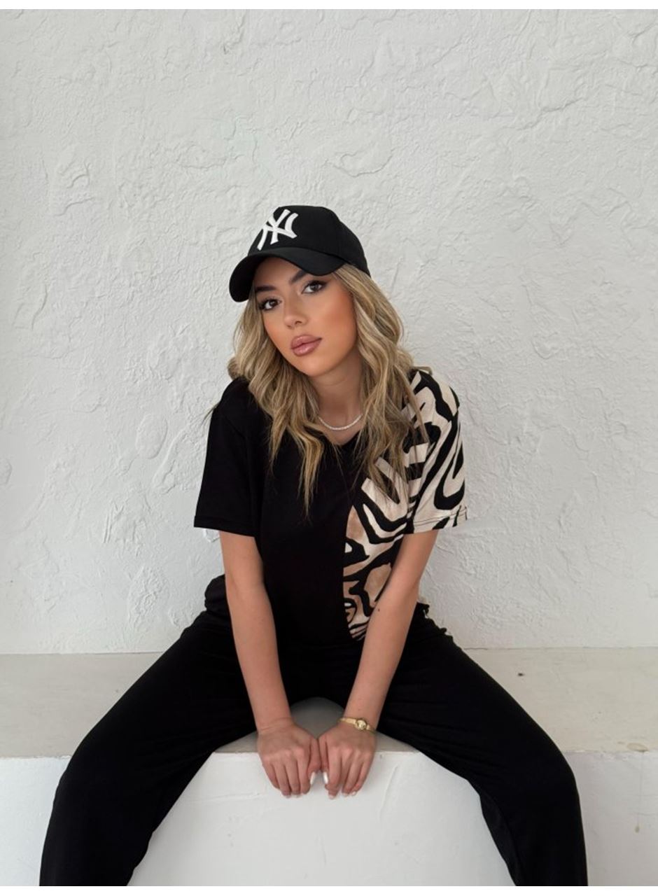 Kadın Bisiklet Yaka Kısa Kol Leopar Desen Bluz Ve Pantolon Ikili Takım