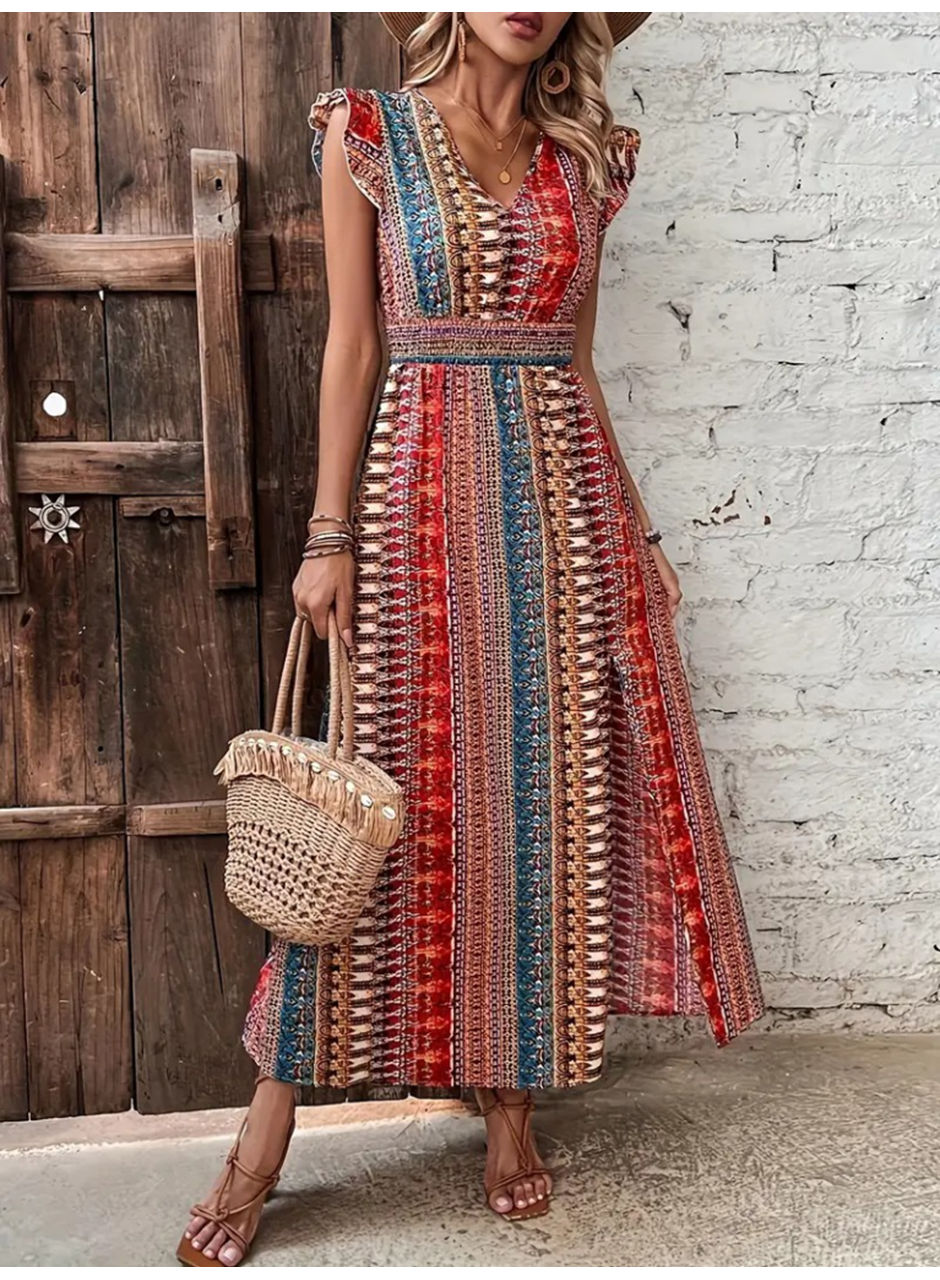 Kadın Kısa Kollu V Yakalı Desenli Yandan Yırtmaçlı Süprem Elbise