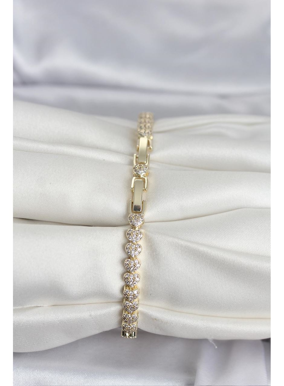 Pirinç Gold Renk Kalp Model Sıralı Zirkon Taşlı Kadın Bileklik