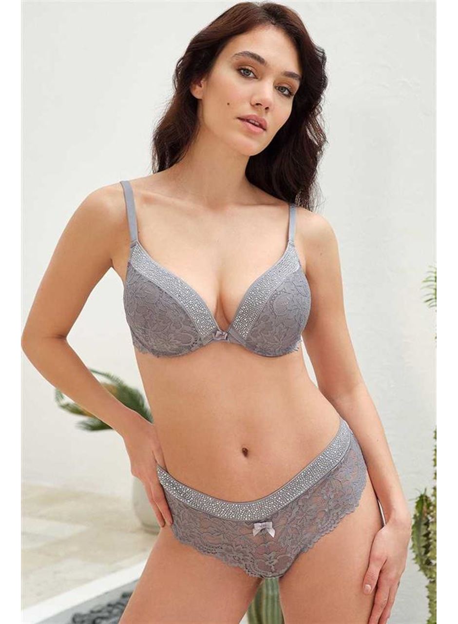 Kadın Balenli Destekli Dolgulu Taşlı Dantelli Sütyen ve String Takım (4815)