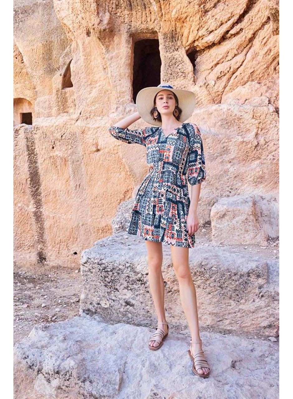 Etnik Desenli Truvakar Kollu V Yaka Elbise