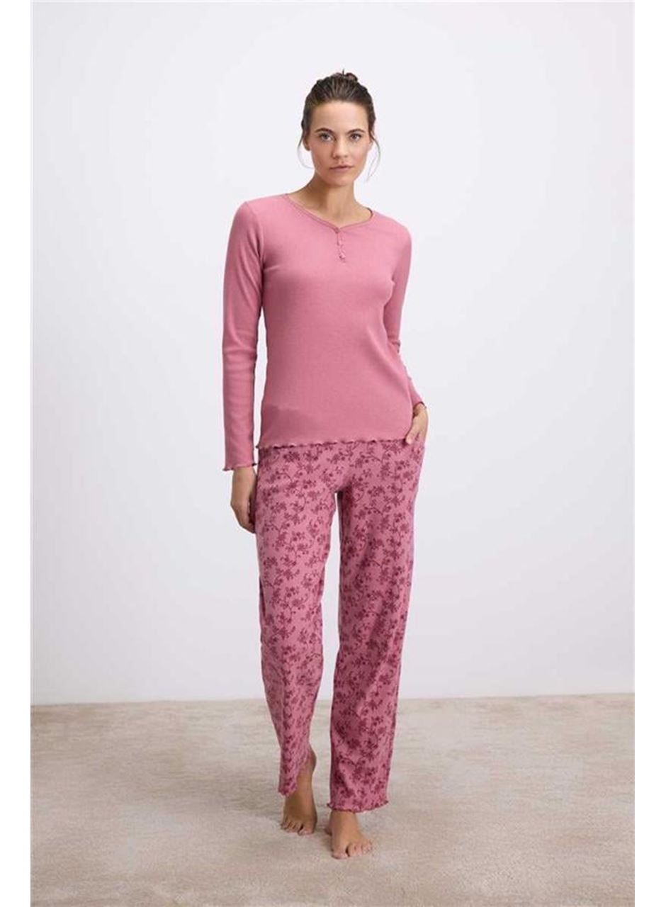 Uzun Kollu T-Shirt ve Desenli Pantolon Pijama Takımı
