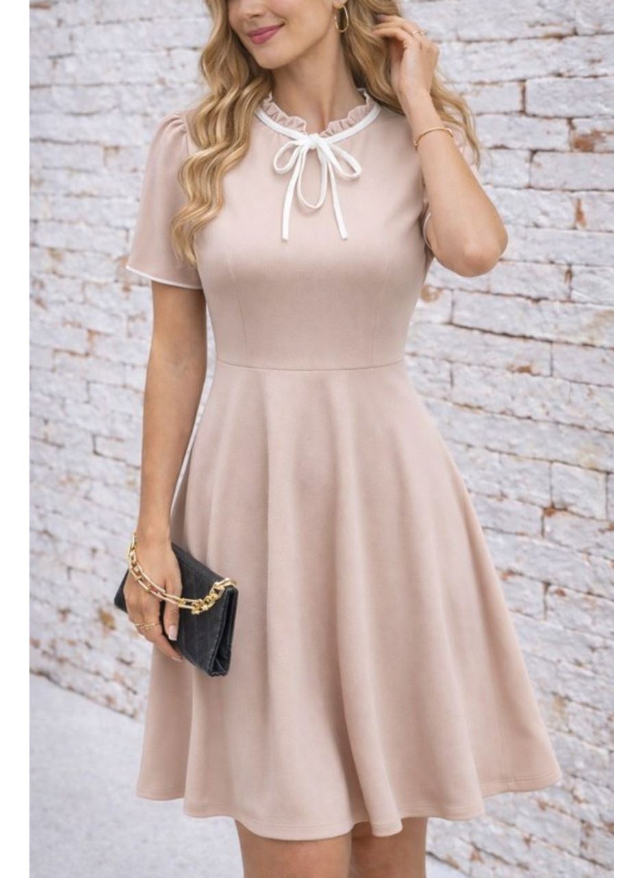 Kadın Kısa Kollu Yakadan Bağcıklı Ve Fırfırlı Midi Janjan Krep Elbise