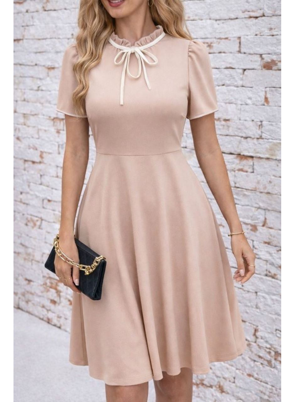 Kadın Kısa Kollu Yakadan Bağcıklı Ve Fırfırlı Midi Janjan Krep Elbise