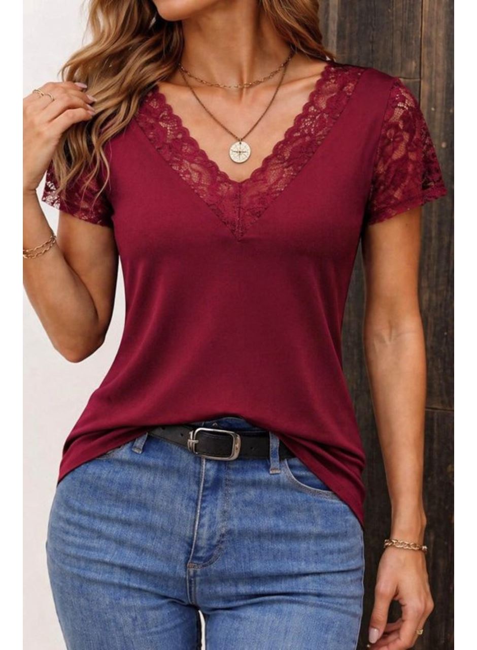 Kadın Kısa Kollu V Yakalı Dantelli Viskon Bluz