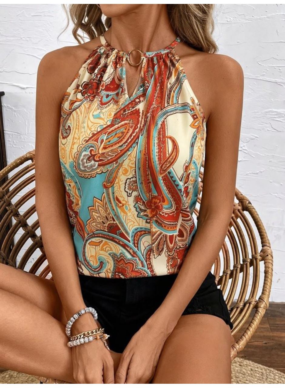 Kadın Kolsuz Boyundan Hakla Detaylı Leopar Süprem Bluz