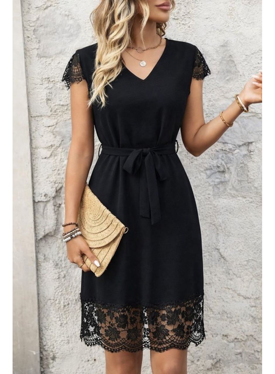 Kadın Kısa Kollu V Yakalı Kuşaklı Dantel Detaylı Kısa Aerobin Elbise