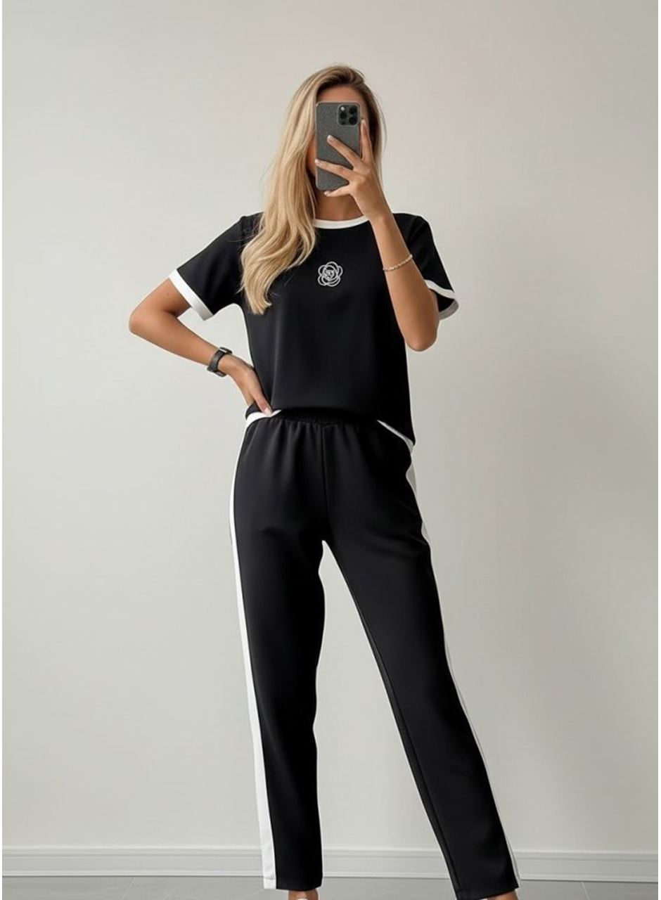 Kadın Kısa Kollu Bisiklet Yaka Viskon Iki Iplik Bluz Ve Pantolon Ikili Takım