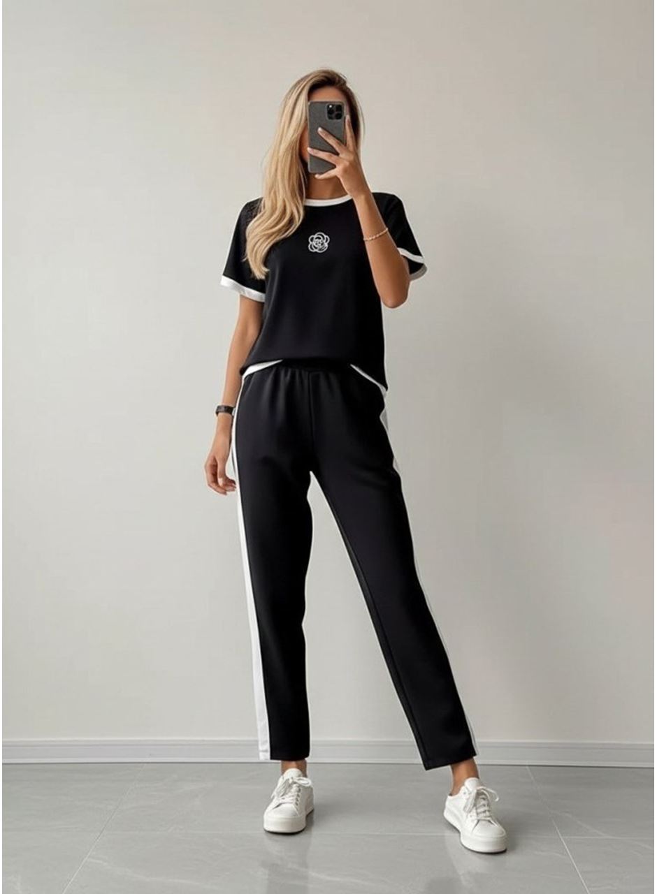 Kadın Kısa Kollu Bisiklet Yaka Viskon Iki Iplik Bluz Ve Pantolon Ikili Takım