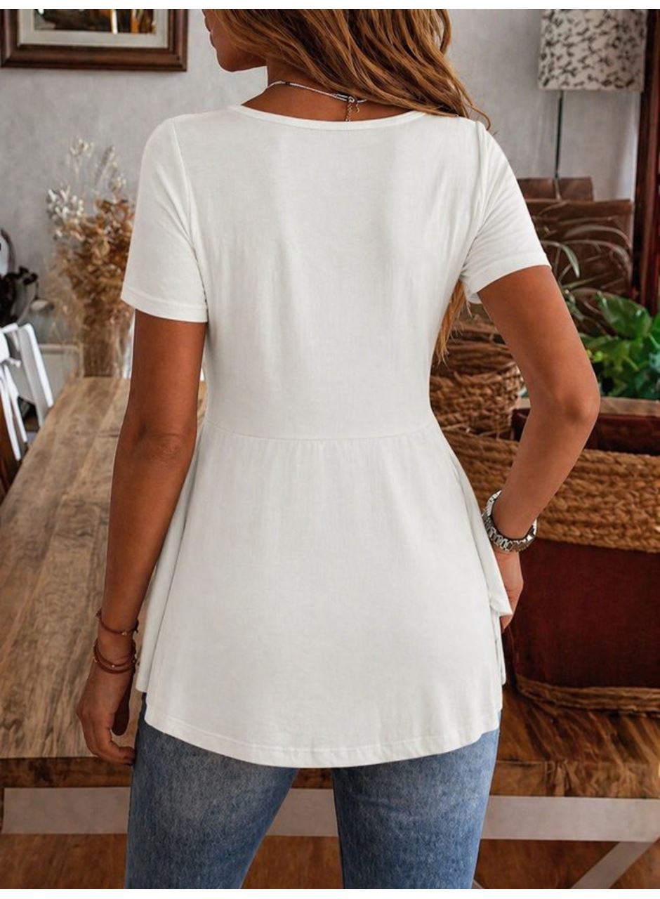 Kadın Kısa Kollu Yuvarlak Yakalı Düğmeli önden Asimetrik Kesim Detaylı Viskon Bluz