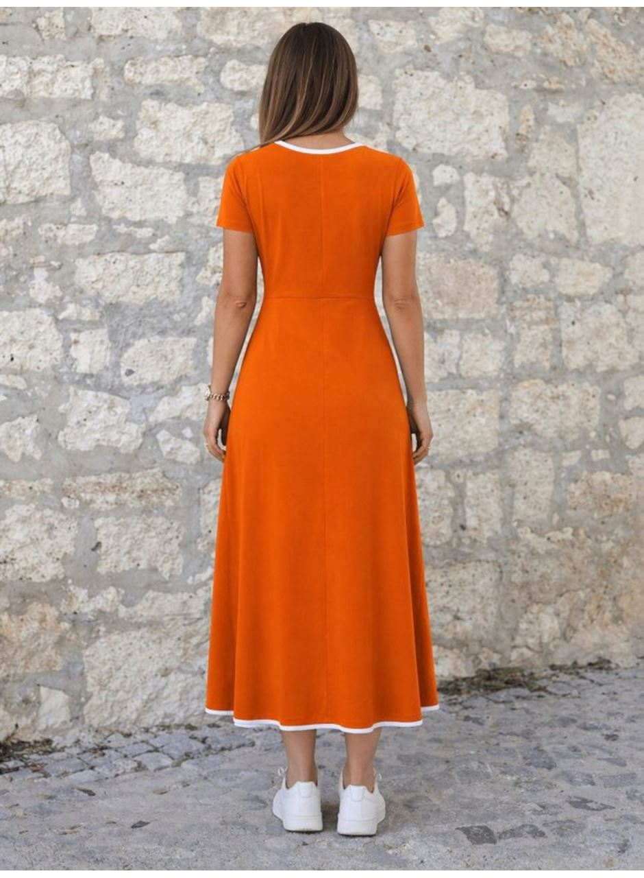 Kadın Kısa Kollu Yuvarlak Yakalı Yakası Renkli Kiloş Midi Viskon Elbise