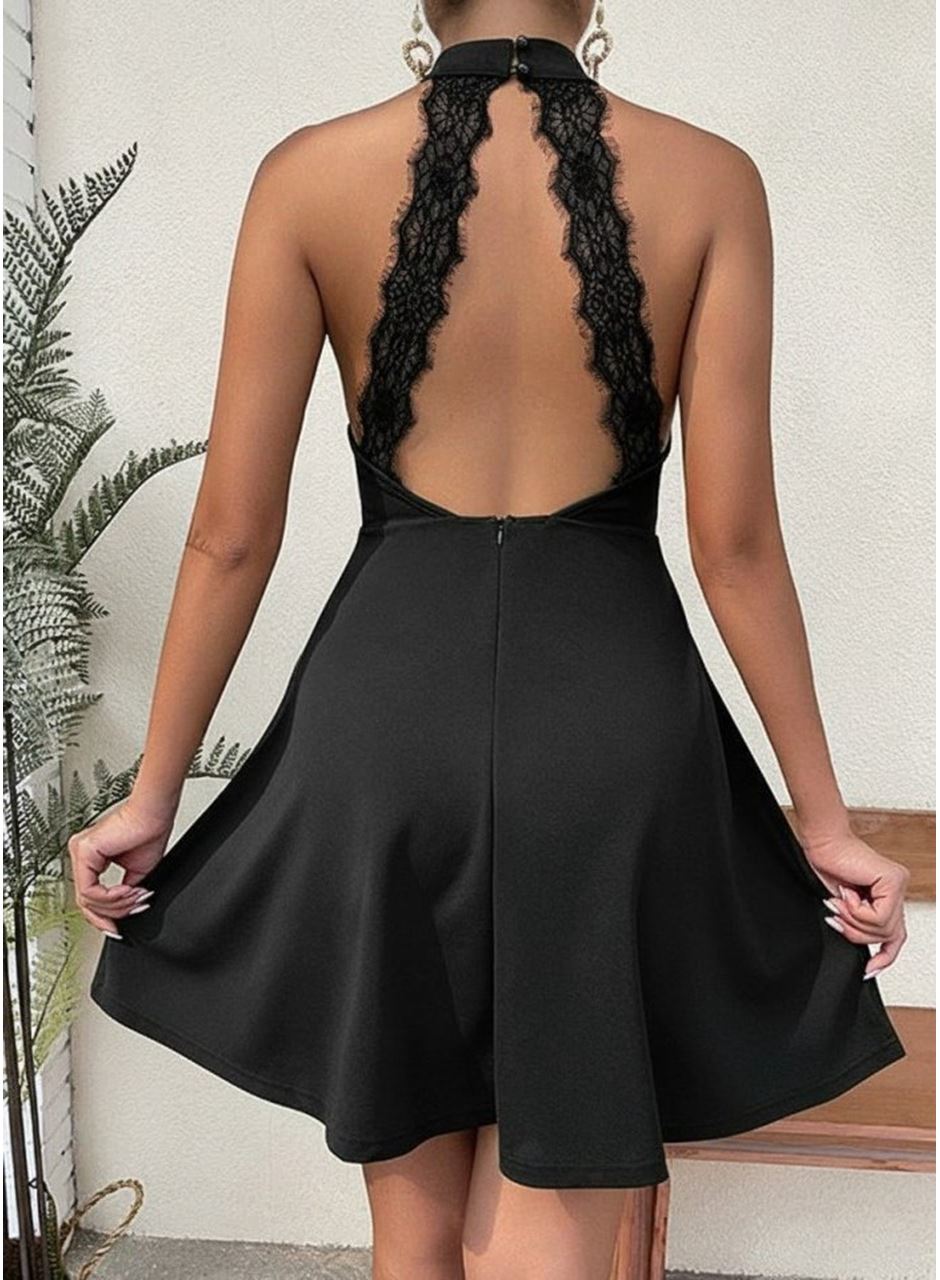 Kadın Omuzlardan Açık Balıkçı Yaka Arkadan Dantel Detaylı Kısa Ithal Krep Elbise