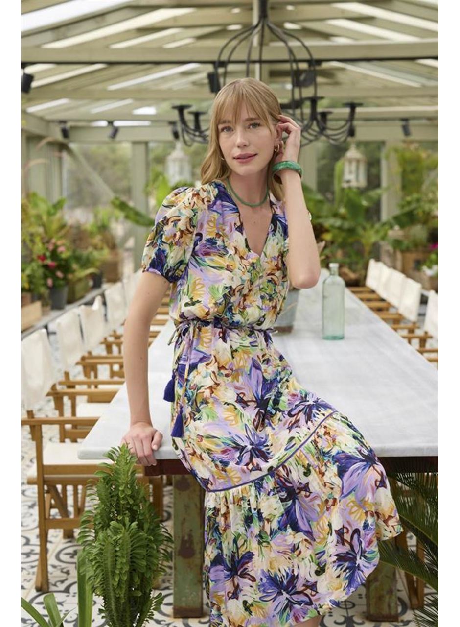 %100 Viskon Çiçek ve Yaprak Desenli Elbise