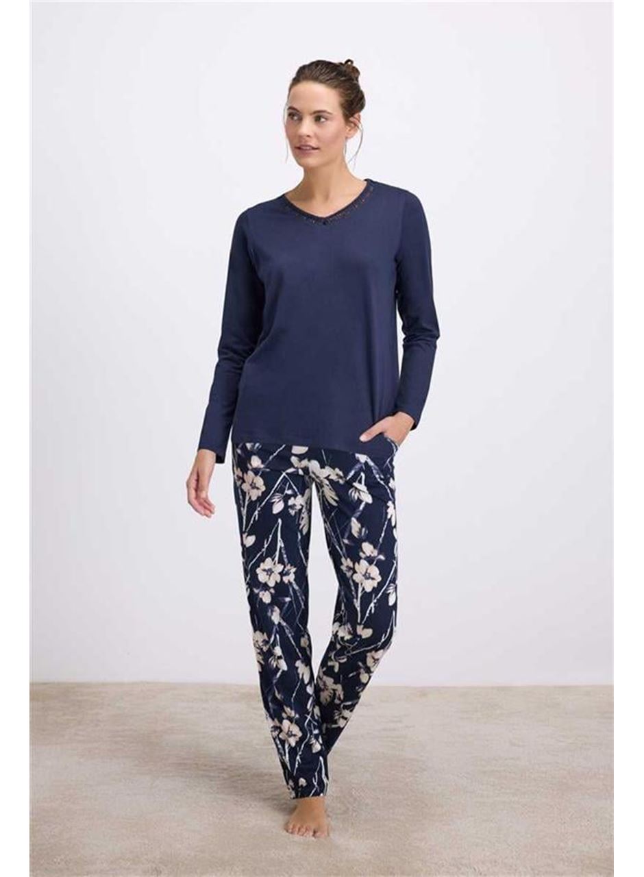 Çiçek Desenli Uzun Kollu T-Shirt ve Pantolon Pijama Takımı