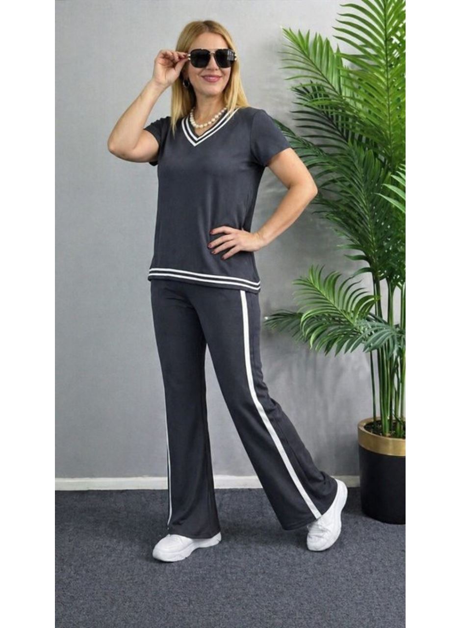 Kadın Kısa Kollu V Yakalı Viskon Iki Iplik Bluz Ve Pantolon Ikili Takım
