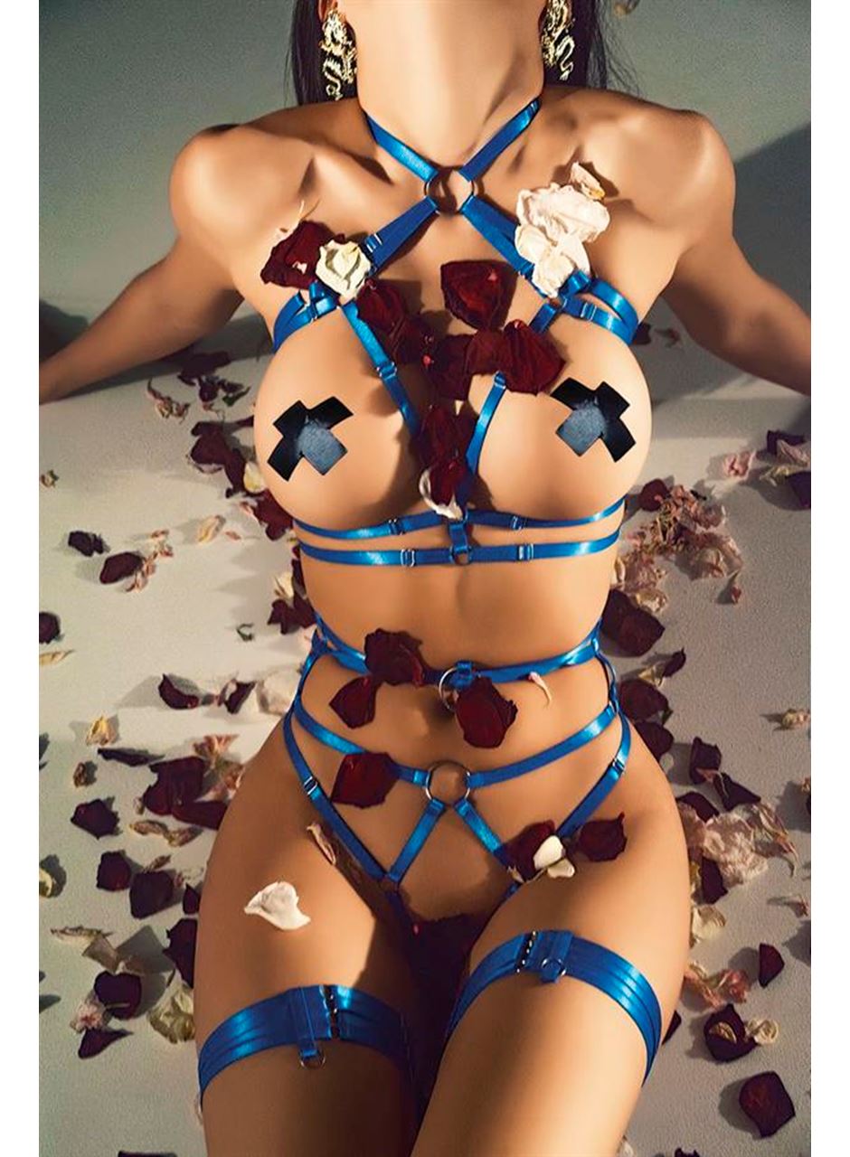 Bacak Aksesuarlı Göğüs Bölgesi Açık Fantezi Lastik Harness