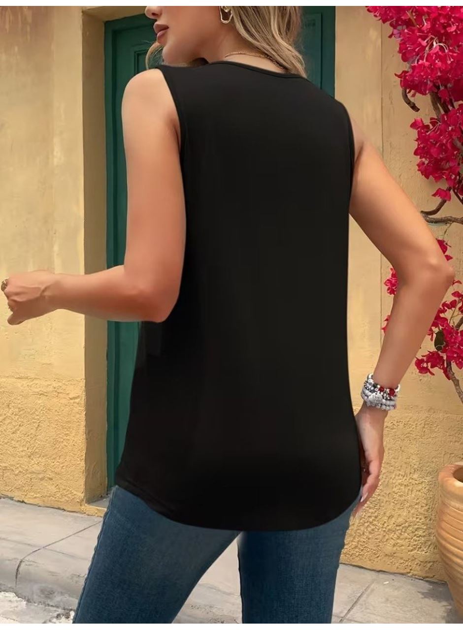 Kadın Askılı Geometrik Yaka Detaylı Pileli Viskon Bluz