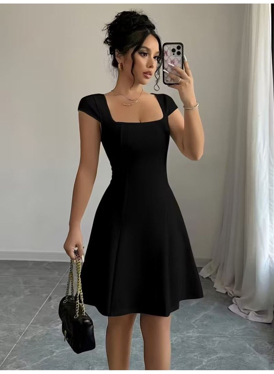 Kadın Kısa Kollu Kare Yakalı Kısa Ithal Krep Elbise