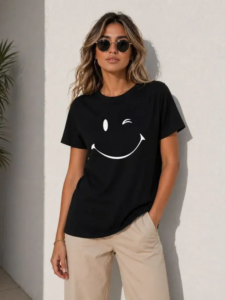 Minimal Gülümseyen Yüz Baskılı Tişört Kısa Kol Yazlık T-Shirt - Siyah