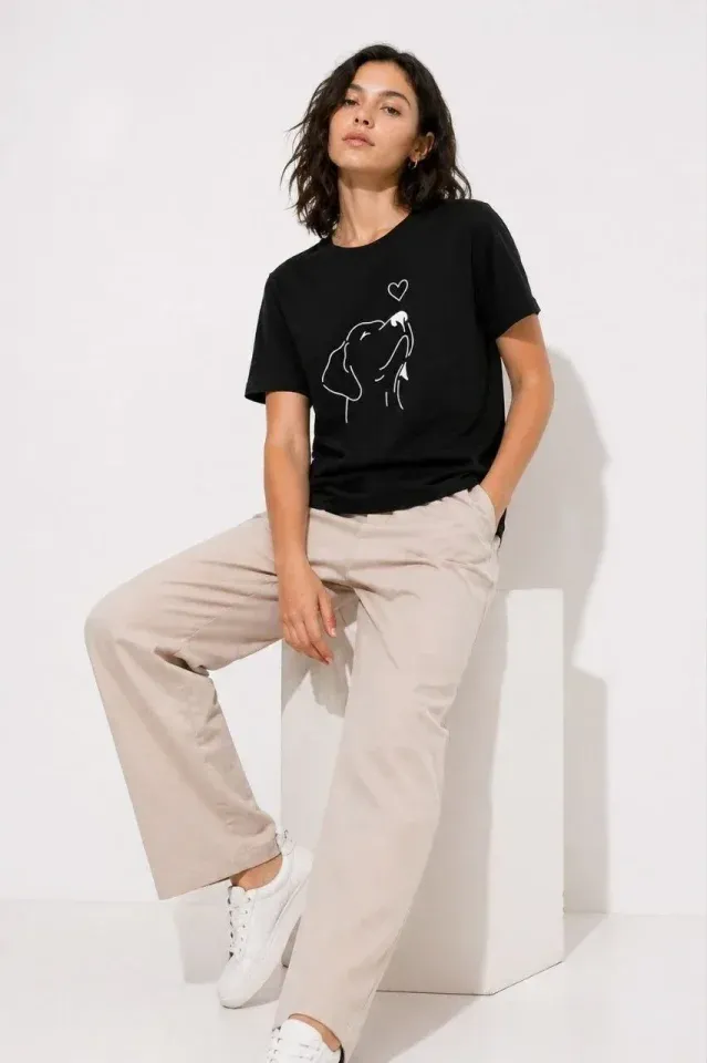 Köpek Figürlü Minimal Baskılı Tişört Kısa Kol Yazlık T-Shirt - Siyah