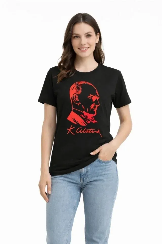 Atatürk Baskılı Tişört Kısa Kollu Bisiklet Yaka  T-Shirt - Siyah