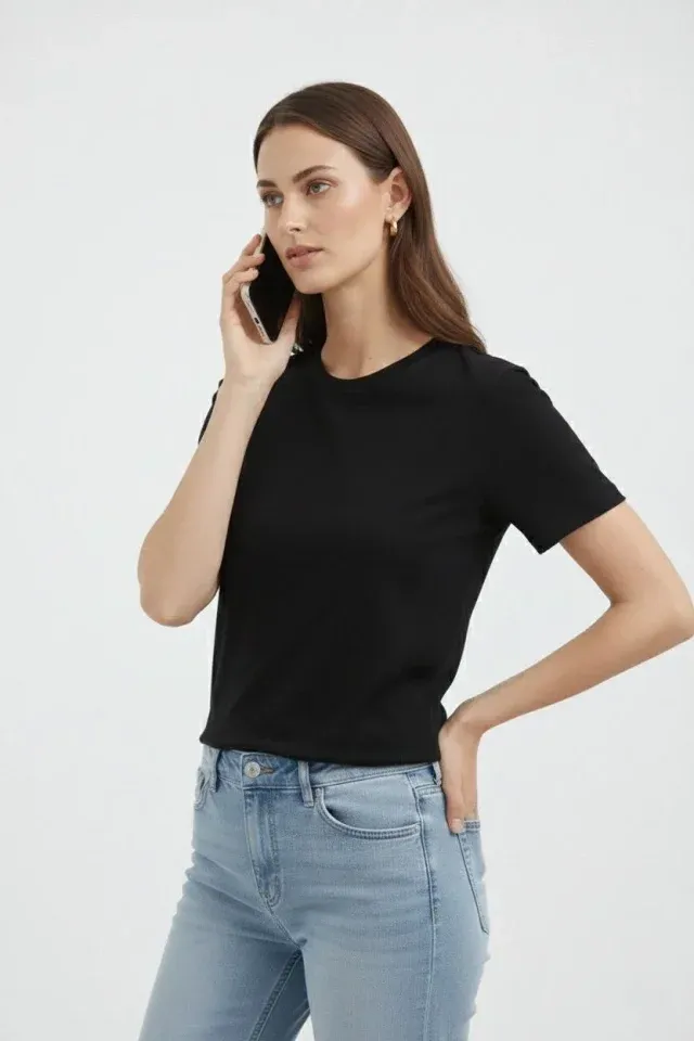 Bisiklet Yaka Tişört Regular Kalıp Basic Pamuklu Günlük Kullanım T-shirt - Siyah