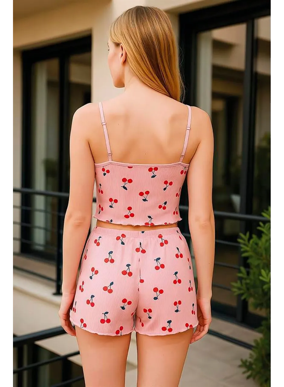 Pembe Kiraz Desenli Kurdelalı Askılı Şortlu Pijama Takımı