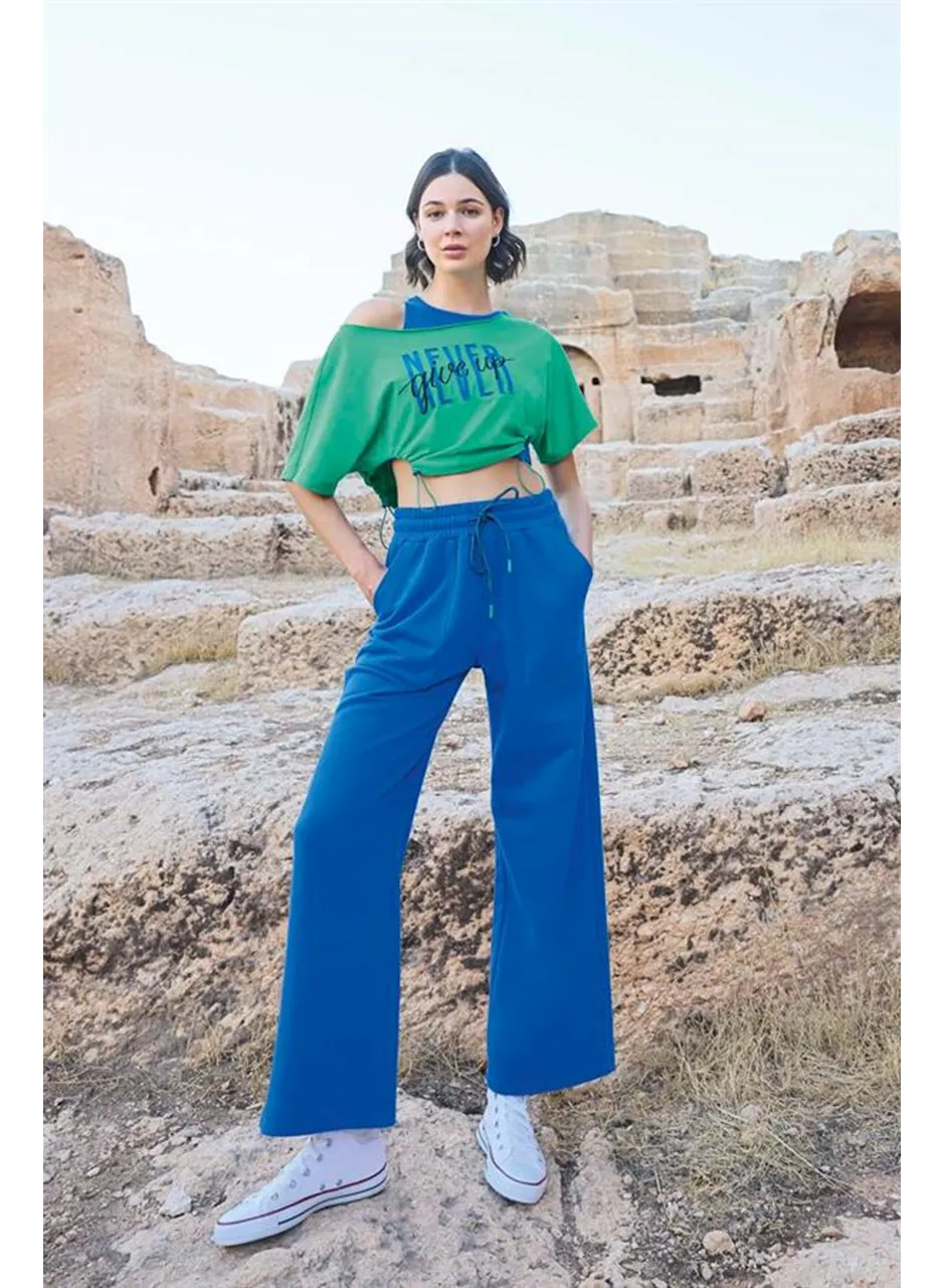 Kısa Kollu "Never Give Up" 3'lü Crop Eşofman Takımı