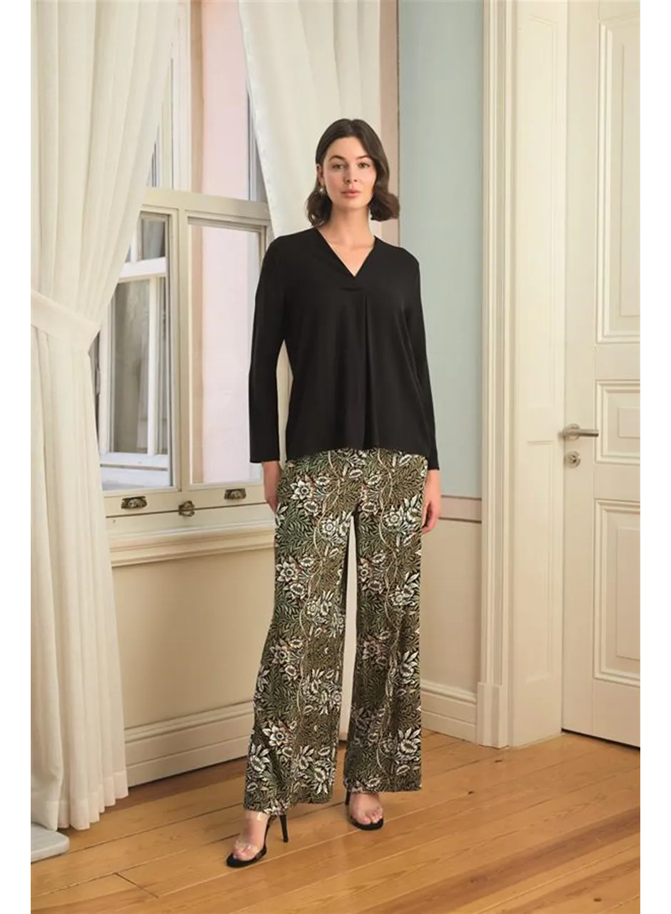 Çiçek Yaprak ve Etnik Desenli Uzun Kollu Pijama Takımı