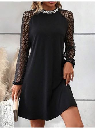 Kadın Uzun Kollu Yarı Balıkçı Yaka Pulpayetli Kolları Dantel Detaylı Mini Ithal Krep Elbise