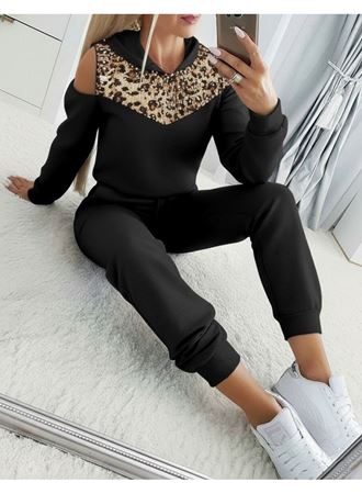 Kadın Uzun Kollu Omuzlardan Açık Leopar Desenli Kapşonlu Viskon Iki Iplik Bluz Ve Pantolon Ikili Takım