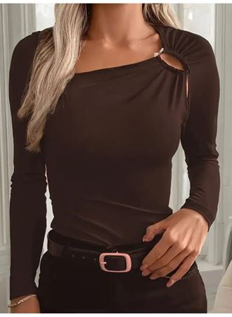 Kadın Uzun Kollu Yakadan Halka Detaylı Viskon Bluz