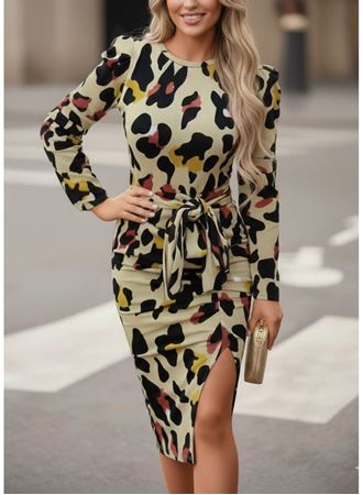 Kadın Uzun Kollu Yuvarlak Yaka Belden Kuşaklı önden Yırtmaçlı örme Krep Elbise