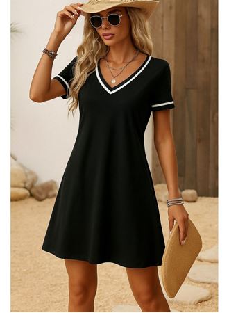 Kadın Kısa Kollu V çizgili Yakalı Kısa Viskon Elbise