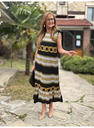 Kadın Omuzlardan Büzgülü Kayık Yaka Fırfırlı Janjan Krep Elbise