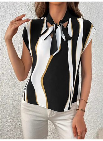Kadın Kısa Kollu Boyundan Bağlamalı Desenli Dokuma Bluz