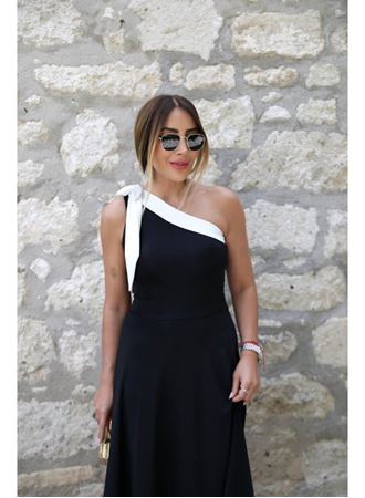 Kadın Tek Omuzu Açık Omuzlardan Kurdela Detaylı çift Renkli Ithal Krep Elbise