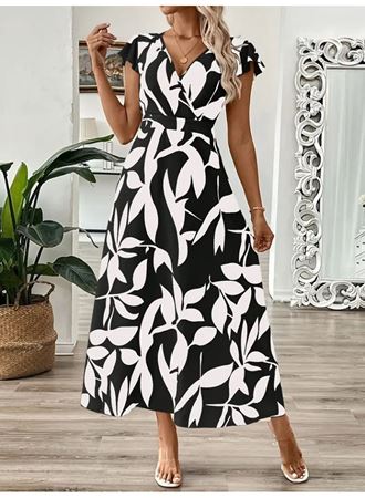 Kadın Kısa Kelebek Kollu Kruvaze Yaka Desenli Süprem Elbise