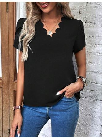 Kadın Kısa Kollu Lazer V Yakalı Ithal Krep Bluz