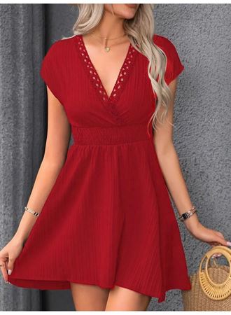 Kadın Kısa Kollu Kruvaze Yakalı Beli Lastikli Bürümcük Elbise