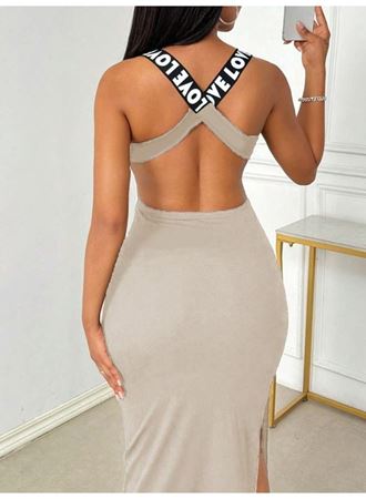 Kadın Yuvarlak Yaka Sırttan çapraz şerit Love Detaylı Yırtmaçlı Viskon Elbise