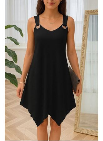 Kadın Askılı Yuvarlak Yaka Kuş Gözü Detaylı Asimetrik Viskon Elbise